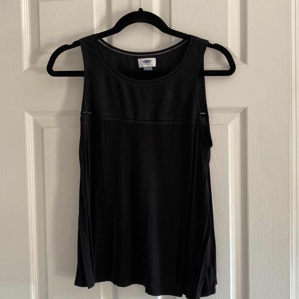 Sleeveless blouse